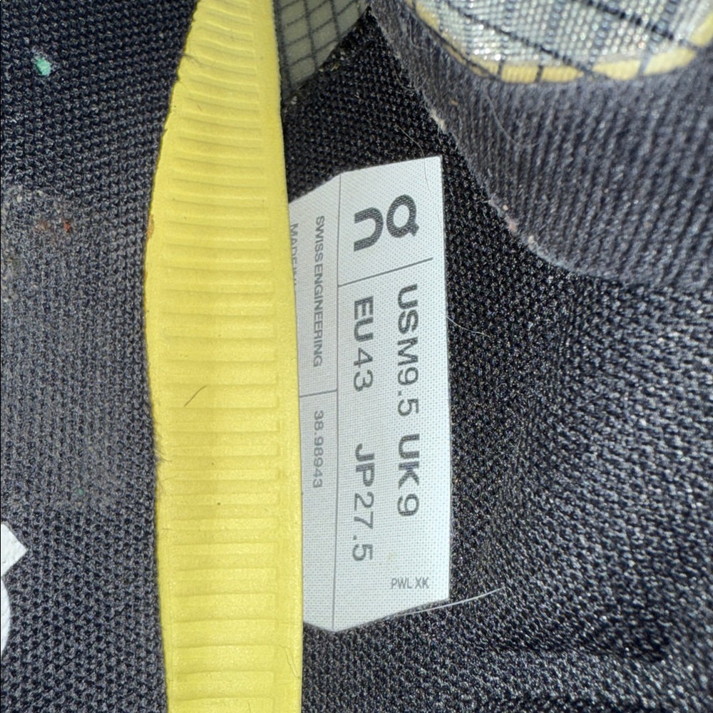 On Cloud Sneakers - image 2